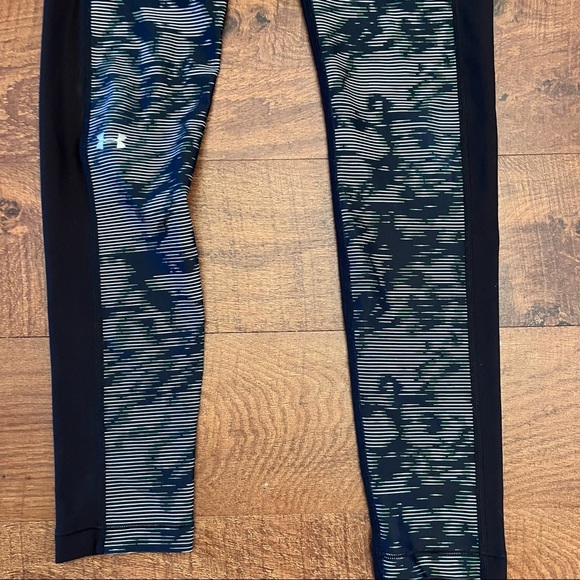 Under Armour Womens compression leggings Sz medium heat gear full length - Picture 2 of 5